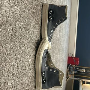 converse x play, PRICE CAN BE  ADJUSTED